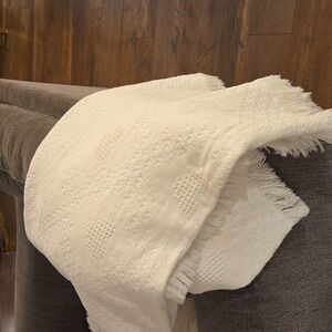 Adorable Cottage Core/Country 48X70 Throw